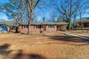 7560 Carrollburg Dr, Fayetteville, NC 28303 - Photo 2