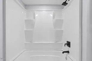 500 Umstead Dr, Chapel Hill, NC 27516 - Photo 10