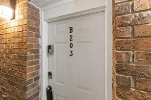 500 Umstead Dr, Chapel Hill, NC 27516 - Photo 16