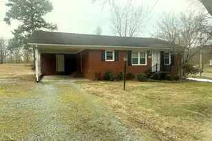 1714 Bonlee Carbonton Rd, Goldston, NC 27252 - Photo 2