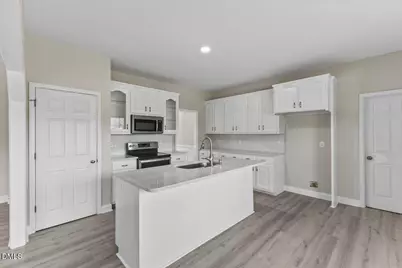 117 Lake Point Drive, Clayton, NC 27527 - Photo 14