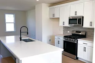 134 Midtown Rows Way, Fuquay Varina, NC 27526 - Photo 4