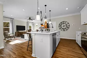 221 Courtside Dr, Dunn, NC 28334 - Photo 10