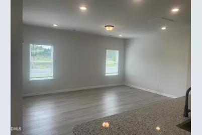 221 Courtside Drive, Dunn, NC 28334 - Photo 4