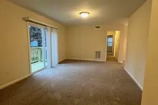 203 E Ransom St, Fuquay-Varina, NC 27526 - Photo 2