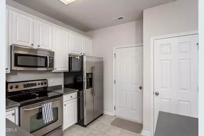 7031 Racine Way, Raleigh, NC 27615 - Photo 6