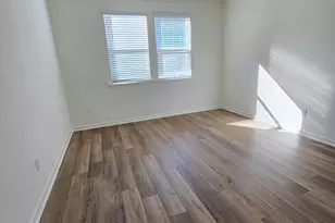 1352 Underbrush Dr, Durham, NC 27703 - Photo 12