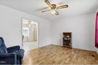 313 S Ethel Street, Selma, NC 27576 - Photo 8