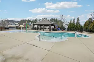 694 Wickham Ridge Rd, Apex, NC 27539 - Photo 4