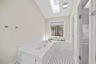 10708 Trappers Creek Dr, Raleigh, NC 27614 - Photo 32