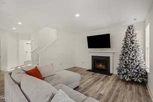 1205 Weavers Trce Dr, Zebulon, NC 27597 - Photo 2