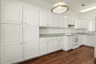 229 Commons Dr, Holly Springs, NC 27540 - Photo 8