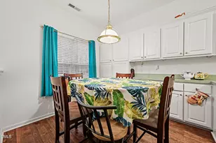 229 Commons Dr, Holly Springs, NC 27540 - Photo 8