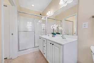 2711 Andover Glen Rd, Raleigh, NC 27604 - Photo 10