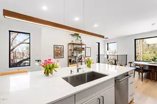 2123 Brewer St, Raleigh, NC 27608 - Photo 16