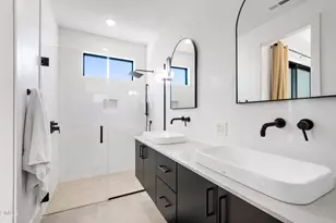 2123 Brewer St, Raleigh, NC 27608 - Photo 26