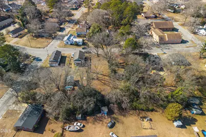 813 Woodrow Street S, Wilson, NC 27893 - Photo 16