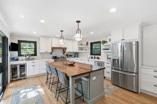 212 E Drewry Ln, Raleigh, NC 27609 - Photo 14