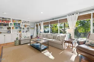 212 E Drewry Ln, Raleigh, NC 27609 - Photo 10