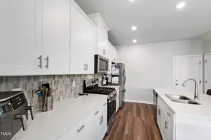 33 White Ash Dr, Clayton, NC 27527 - Photo 8