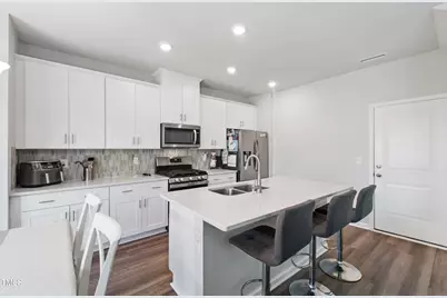 33 White Ash Drive, Clayton, NC 27527 - Photo 6