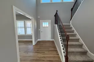 32 Hot Spgs Wy, Benson, NC 27504 - Photo 4