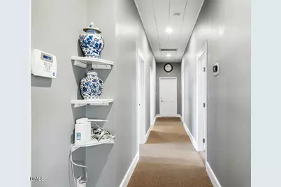 407 Oak Street, Graham, NC 27253 - Photo 14