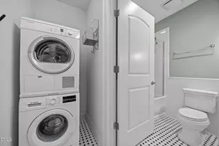 710 Independence Pl, Raleigh, NC 27603 - Photo 26