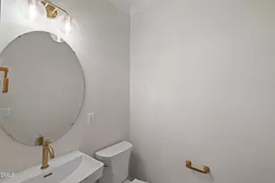 221 S West St, Fuquay Varina, NC 27526 - Photo 22