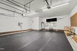 7613 Trappers Rd, Fayetteville, NC 28311 - Photo 32