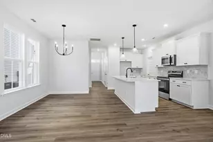 408 White Oak Gdn Wy, Garner, NC 27529 - Photo 4