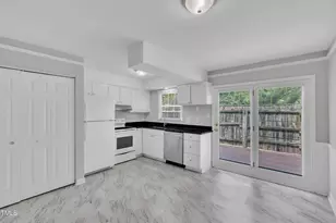 1227 Jamestown Ct, Cary, NC 27511 - Photo 10