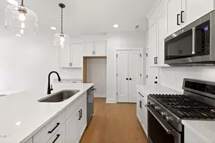 976 Double Helix Rd, Apex, NC 27523 - Photo 12