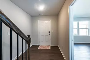 239 Nahunta Dr, Apex, NC 27539 - Photo 4