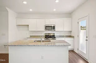 196 Flagstone Wy, Wilsons Mills, NC 27520 - Photo 8