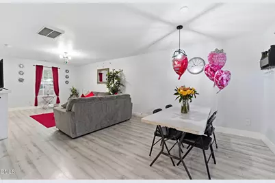 117 Stephenson Drive, Smithfield, NC 27577 - Photo 6