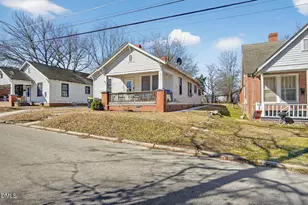 605 Highland Ave, Henderson, NC 27536 - Photo 2