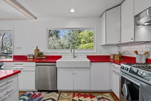 1709 Curtis Rd, Chapel Hill, NC 27514 - Photo 18