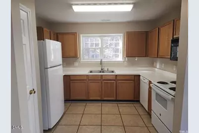 8 Wiltshire Place, Durham, NC 27713 - Photo 6