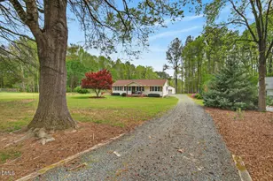 41 Maple Cir, Pittsboro, NC 27312 - Photo 4