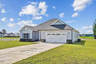 208 Talton Ests Dr, Pikeville, NC 27863 - Photo 4