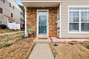 2225 Raven Rd, Raleigh, NC 27614 - Photo 2