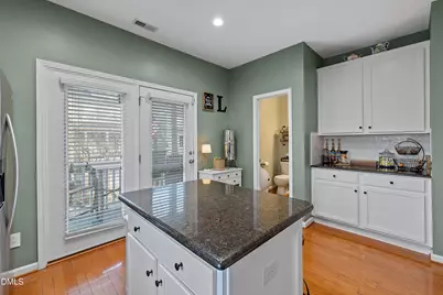 124 Braeside Court, Cary, NC 27519 - Photo 16