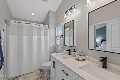 124 Braeside Court, Cary, NC 27519 - Photo 42