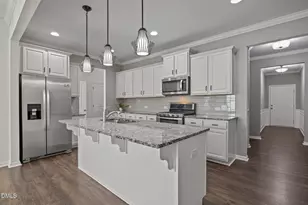 610 Metro Sta, Apex, NC 27502 - Photo 6