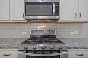 610 Metro Sta, Apex, NC 27502 - Photo 12