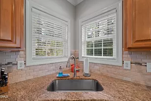 8649 Glade Hill Dr, Apex, NC 27539 - Photo 32