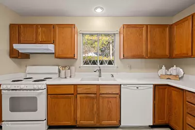 105 Albany Point, Chapel Hill, NC 27517 - Photo 6