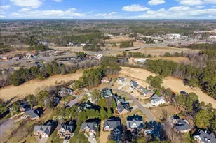 204 Par Dr, Henderson, NC 27536 - Photo 40