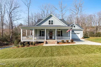 160 Wilmington Island Drive, Clayton, NC 27527 - Photo 2